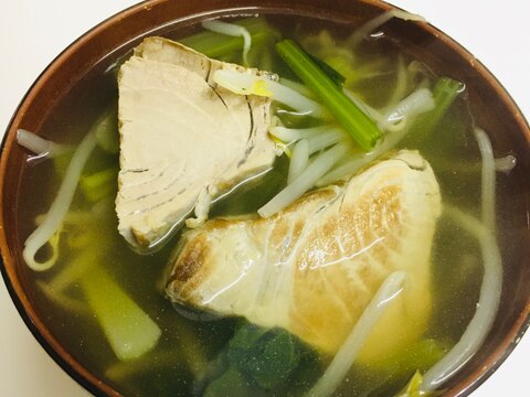 余ったお刺身で！魚と野菜の簡単スープ